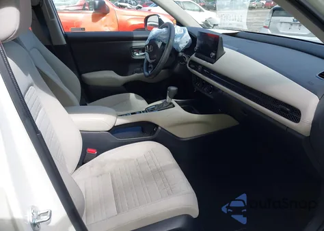 2023 Honda Hr-V Awd Lx z USA, uszkodzony, nr VIN 3CZRZ2H35PM740216